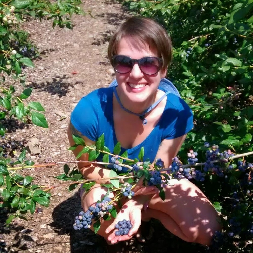 Meet your Posher, Annie